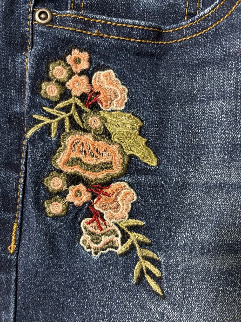 Wired Heart Dark Blue Women's Stretch Jeans with Peach Floral Embroidery